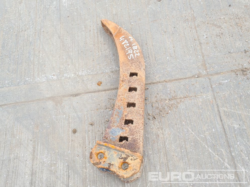 Geith 3" Cable Digging Bucket 30mm Pin to suit Mini Excavator - Godet: photos 2 Geith 3" Cable Digging Bucket 30mm Pin to suit Mini Excavator - Godet: photos 2