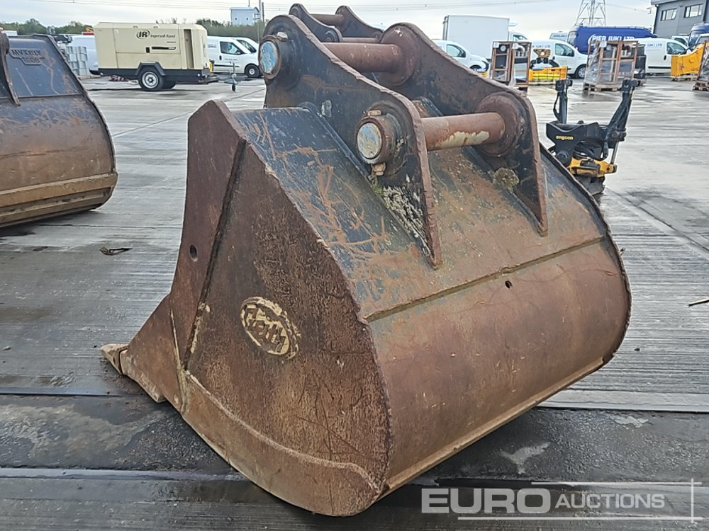 Geith 46" Digging Bucket 90mm Pin to suit 30 Ton Excavator - Godet: photos 3 Geith 46" Digging Bucket 90mm Pin to suit 30 Ton Excavator - Godet: photos 3