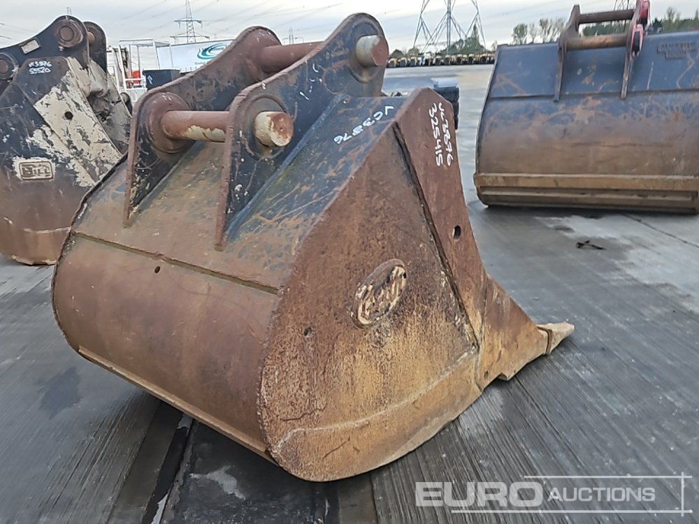 Geith 46" Digging Bucket 90mm Pin to suit 30 Ton Excavator - Godet: photos 5 Geith 46" Digging Bucket 90mm Pin to suit 30 Ton Excavator - Godet: photos 5