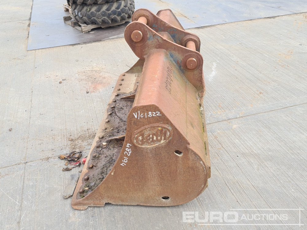 Geith 72" Ditching Bucket 80mm Pin to suit 20 Ton Excavator - Godet: photos 2 Geith 72" Ditching Bucket 80mm Pin to suit 20 Ton Excavator - Godet: photos 2