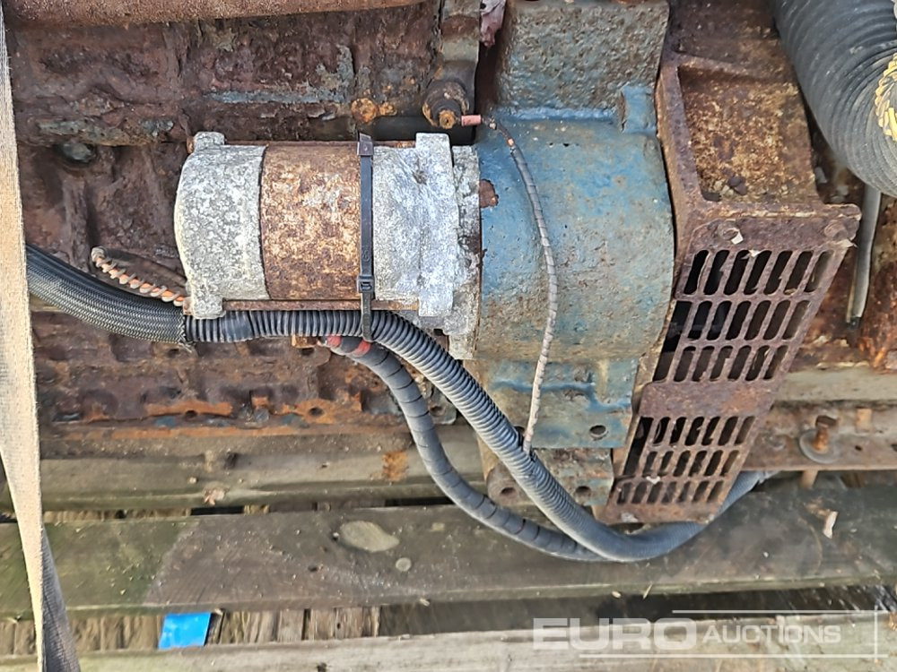 Groupe électrogène Generator, 4 Cylinder Engine: photos 12 Groupe électrogène Generator, 4 Cylinder Engine: photos 12