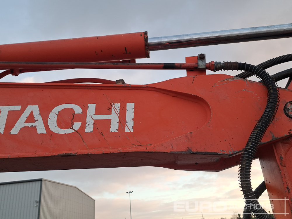 Mini pelle Hitachi ZX65USB-3F: photos 31 Mini pelle Hitachi ZX65USB-3F: photos 31