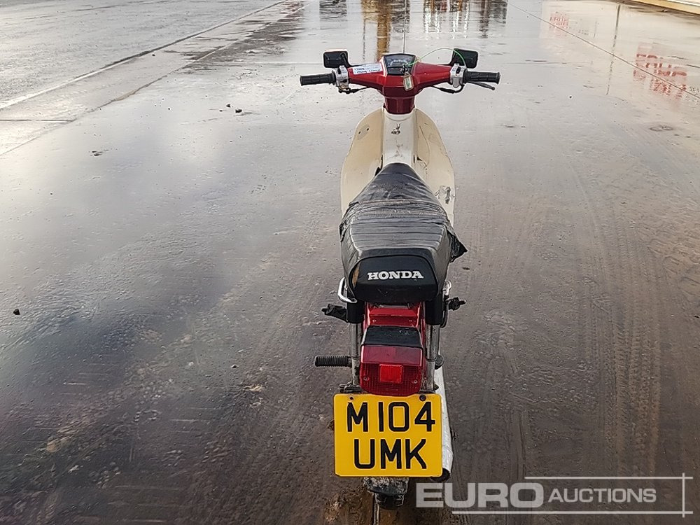 Honda Cub 90 Moped - Motocyclette: photos 4 Honda Cub 90 Moped - Motocyclette: photos 4