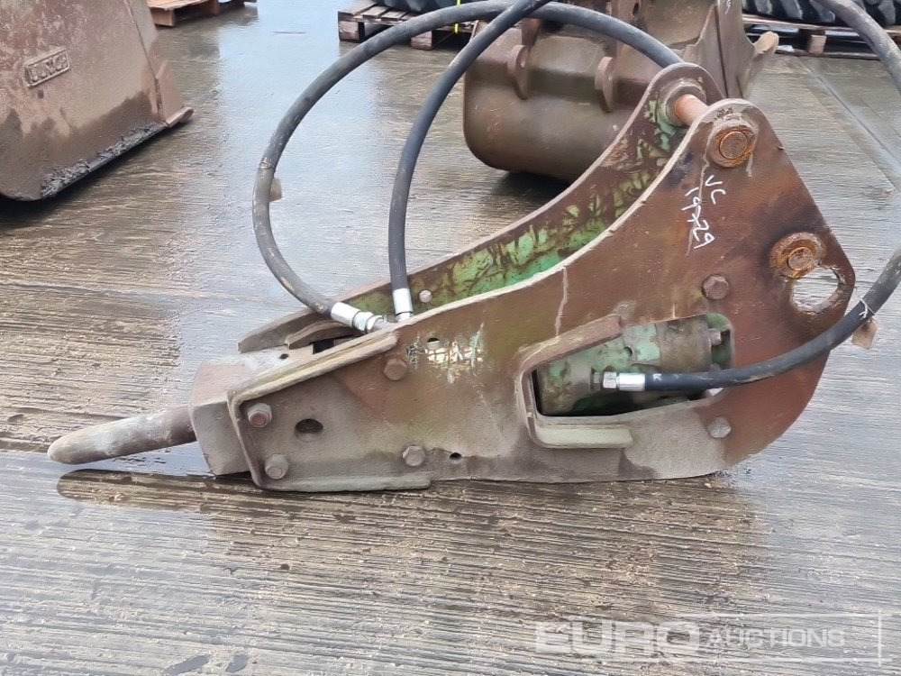 Hydraulic Breaker 45mm Pin to suit 4-6 Ton Excavator - Marteau hydraulique: photos 2 Hydraulic Breaker 45mm Pin to suit 4-6 Ton Excavator - Marteau hydraulique: photos 2