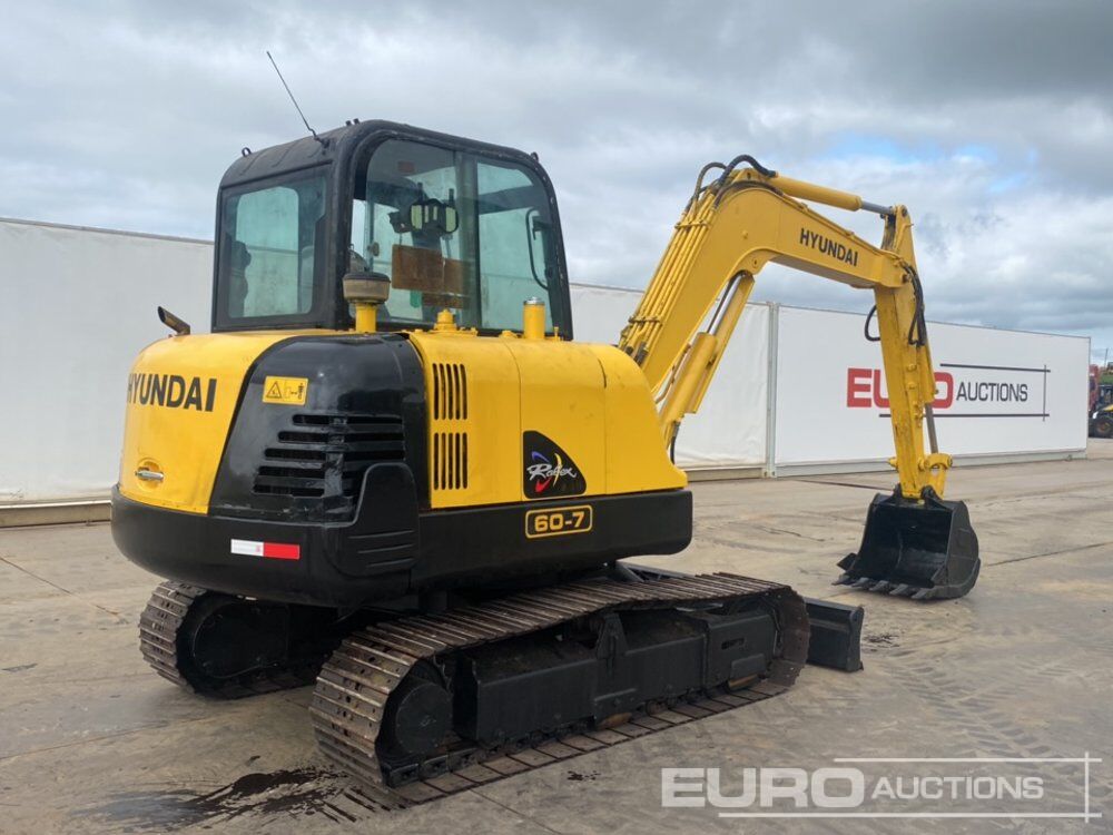 Hyundai R60-7 - Mini pelle: photos 5 Hyundai R60-7 - Mini pelle: photos 5