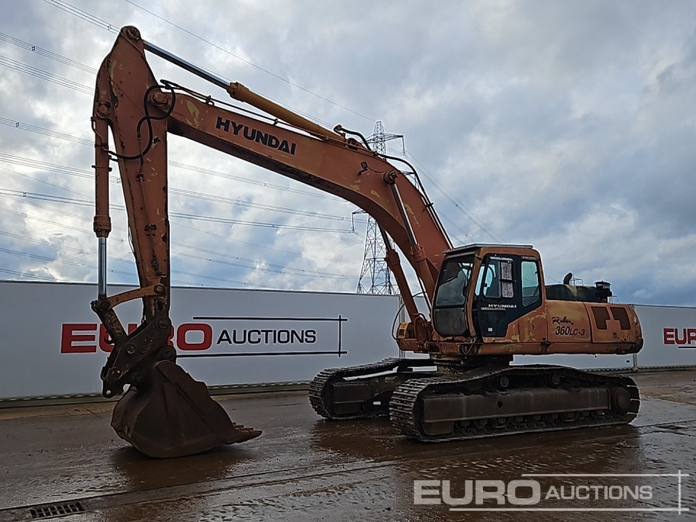 Hyundai Robex R360LC-3 - Pelle sur chenille: photos 1 Hyundai Robex R360LC-3 - Pelle sur chenille: photos 1