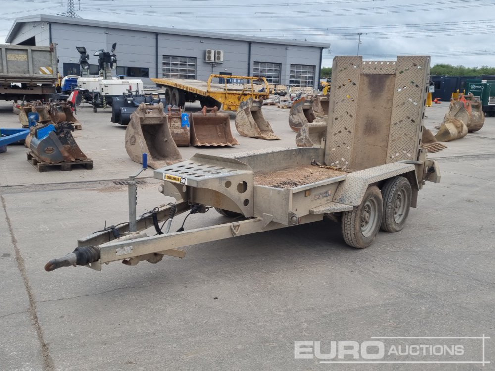 Indespension 2.7 Ton - Remorque porte engin: photos 1 Indespension 2.7 Ton - Remorque porte engin: photos 1