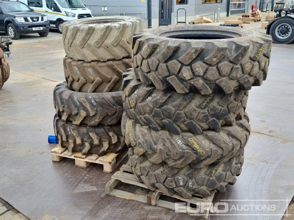JCB 15.5-25 Tyre (6 of) 405/70 R20 Tyre (2 of) - Pneu: photos 1 JCB 15.5-25 Tyre (6 of) 405/70 R20 Tyre (2 of) - Pneu: photos 1