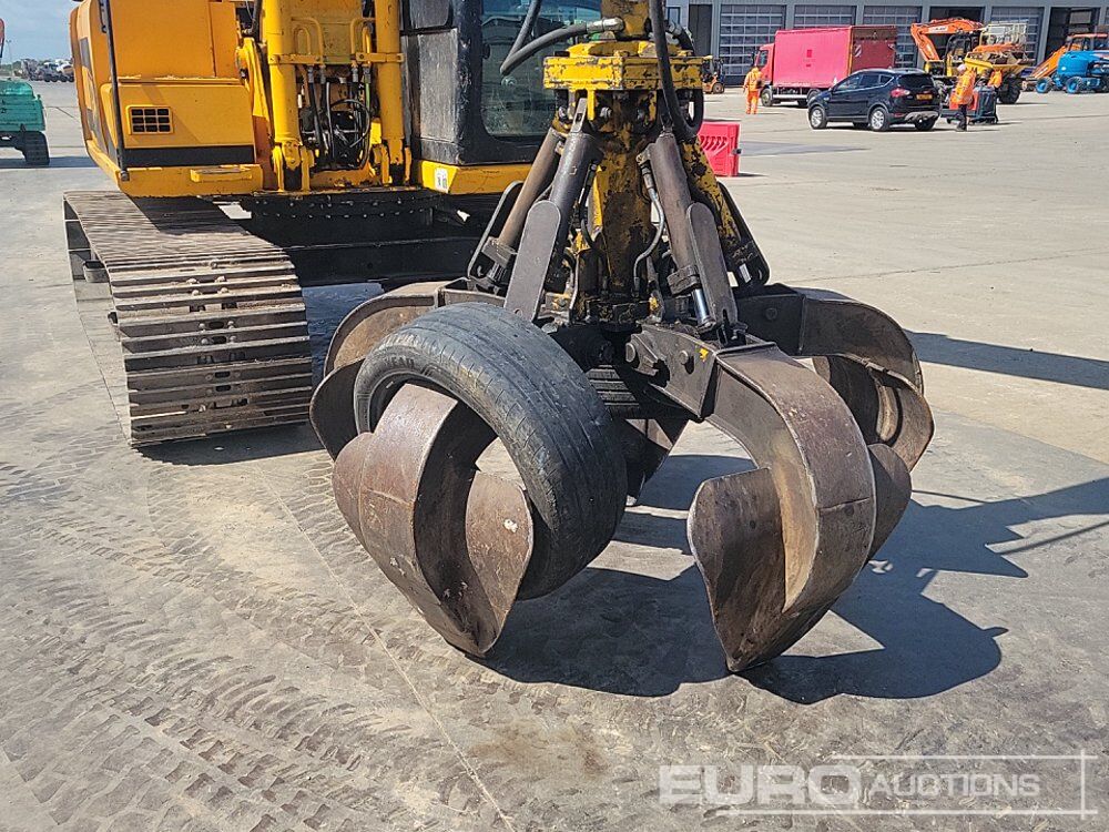 Pelle sur chenille JCB JS130LC: photos 17 Pelle sur chenille JCB JS130LC: photos 17