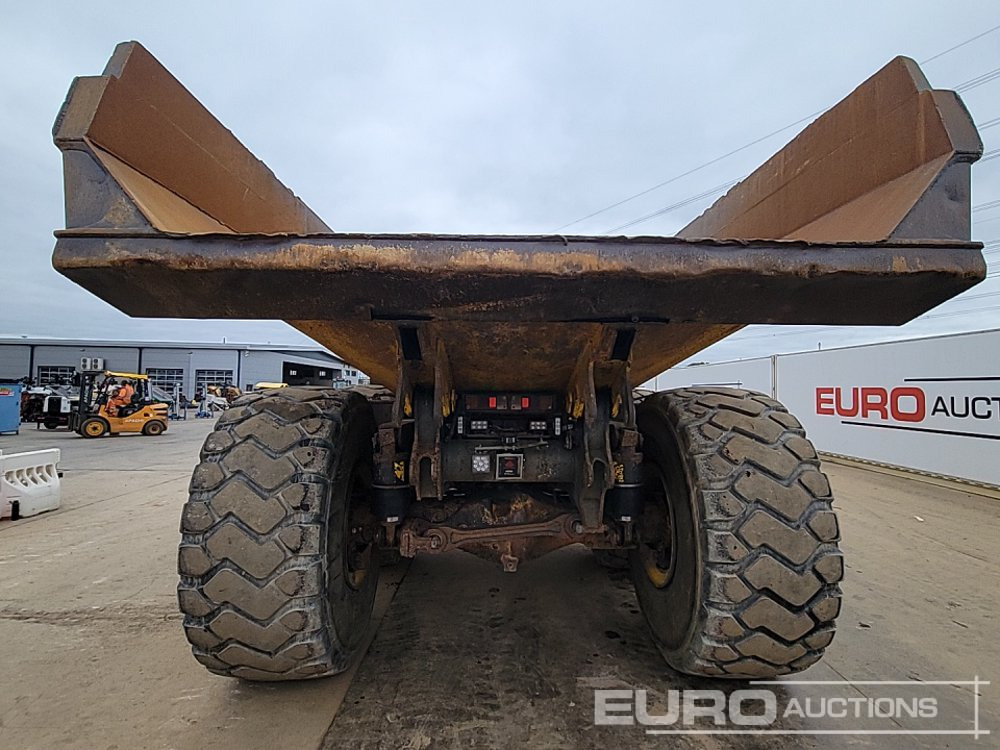 Komatsu HM400-2 - Tombereau articulé: photos 4 Komatsu HM400-2 - Tombereau articulé: photos 4