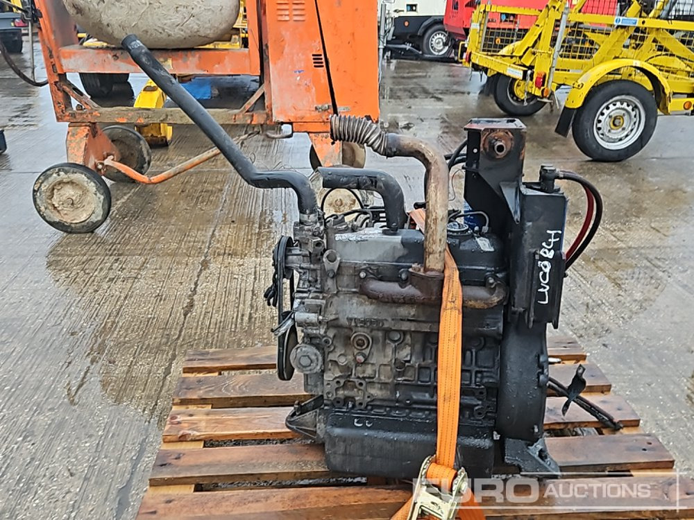 Kubota 4 Cylinder Engine - Moteur: photos 4 Kubota 4 Cylinder Engine - Moteur: photos 4