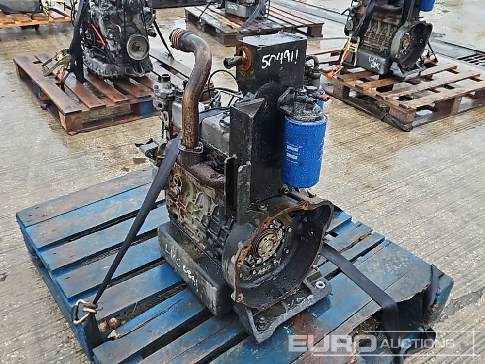 Kubota 4 Cylinder Engine - Moteur: photos 5 Kubota 4 Cylinder Engine - Moteur: photos 5
