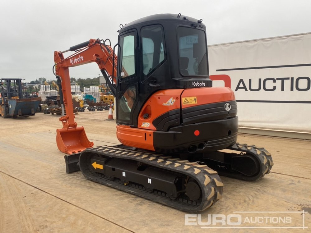 Kubota U55-4 - Mini pelle: photos 3 Kubota U55-4 - Mini pelle: photos 3