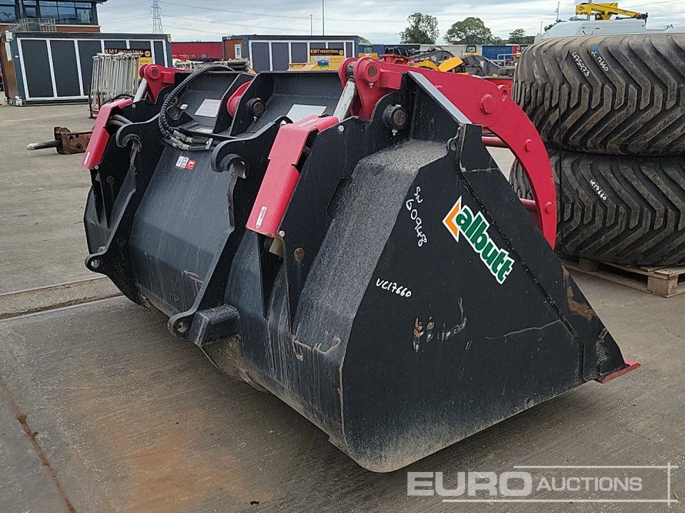 Lalbutt 104" Hydraulic Muck Grab to suit Telehandler - Godet: photos 5 Lalbutt 104" Hydraulic Muck Grab to suit Telehandler - Godet: photos 5