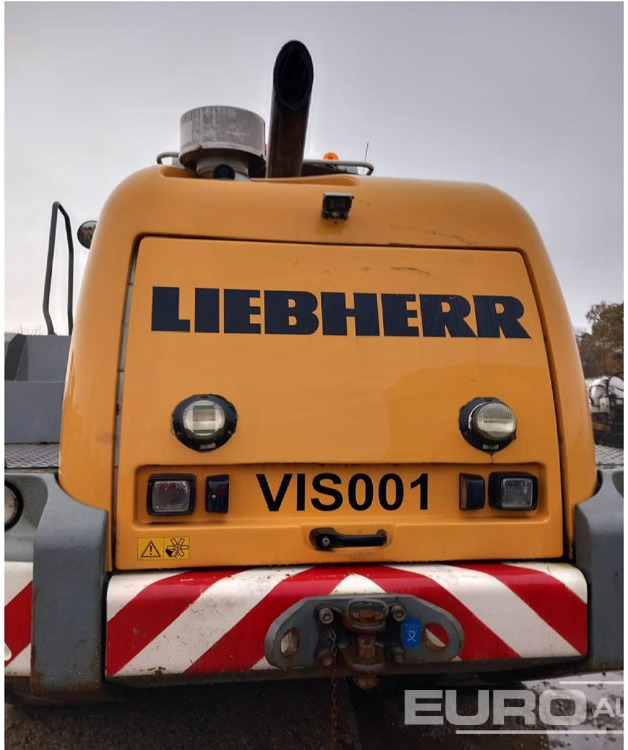 Liebherr L550 - Chargeuse sur pneus: photos 3 Liebherr L550 - Chargeuse sur pneus: photos 3