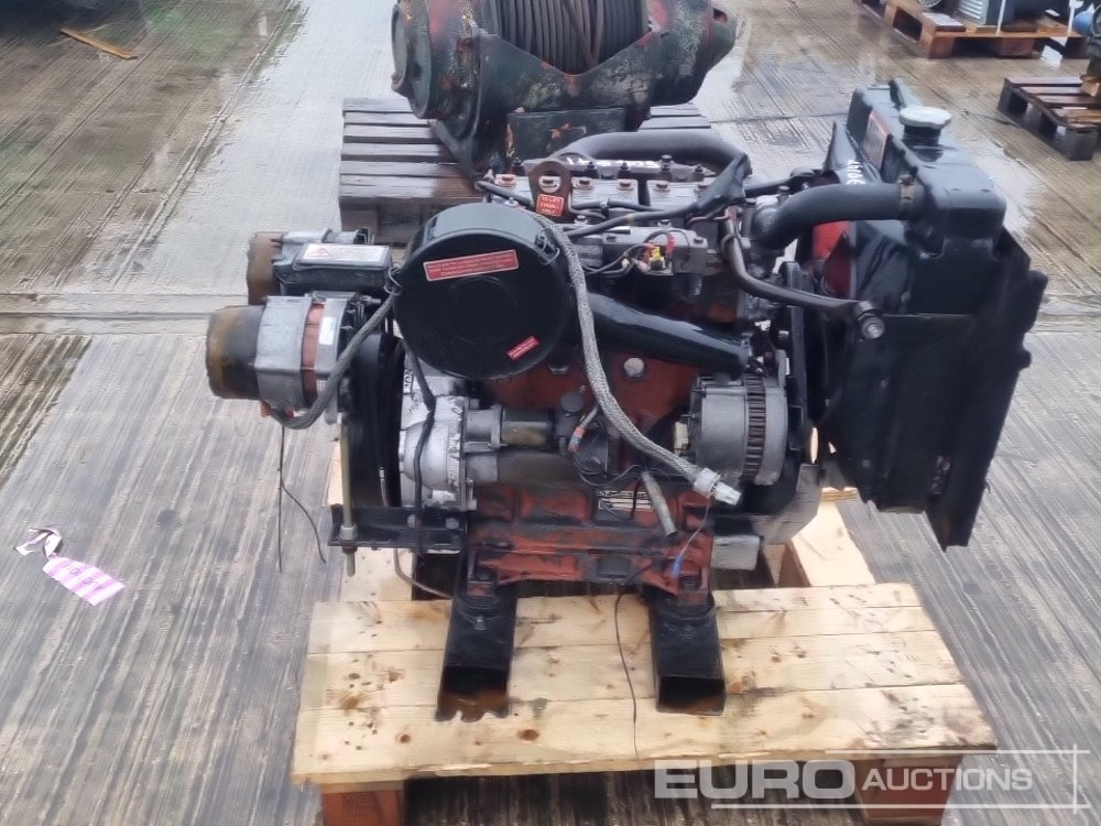 Lister Petter 3 Cylinder Engine - Moteur: photos 4 Lister Petter 3 Cylinder Engine - Moteur: photos 4