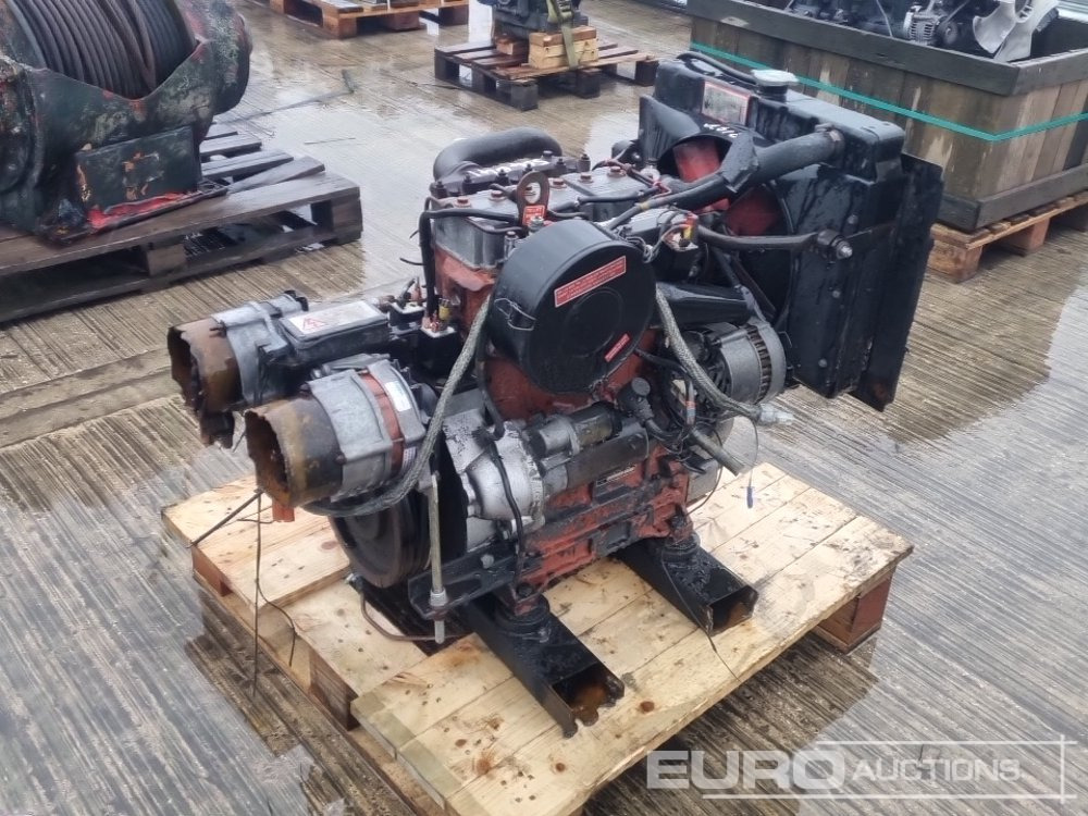 Lister Petter 3 Cylinder Engine - Moteur: photos 3 Lister Petter 3 Cylinder Engine - Moteur: photos 3