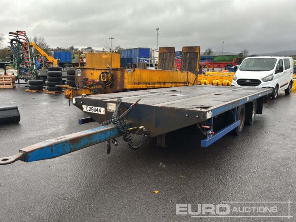 MAC Twin Axle Drawbar Drag Trailer, Twist Locks - Remorque plateau: photos 1 MAC Twin Axle Drawbar Drag Trailer, Twist Locks - Remorque plateau: photos 1