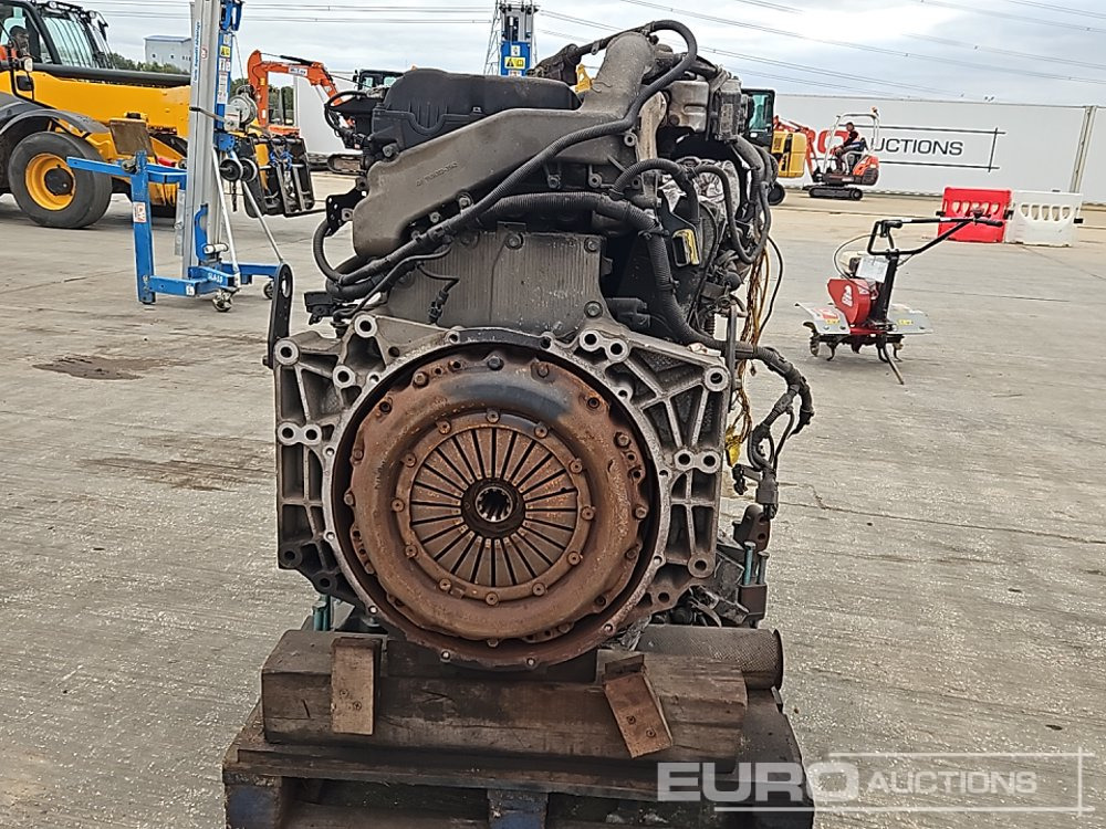 MAN 6 Cylinder Engine - Moteur: photos 4 MAN 6 Cylinder Engine - Moteur: photos 4