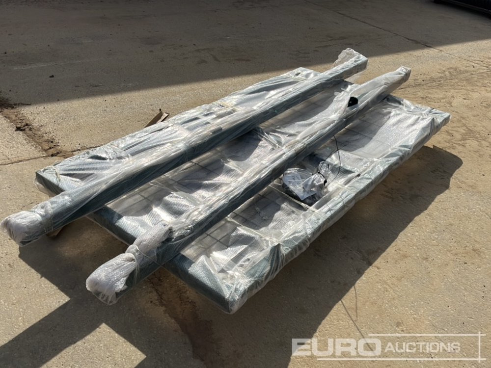 Machine agricole 1.2m x 2.4m Pedestrian Gate, Heavy Duty Galvanized Powder Coated, 80mm x 80mm x 3m Post (2 of), Assembly Kit (Green): photos 13