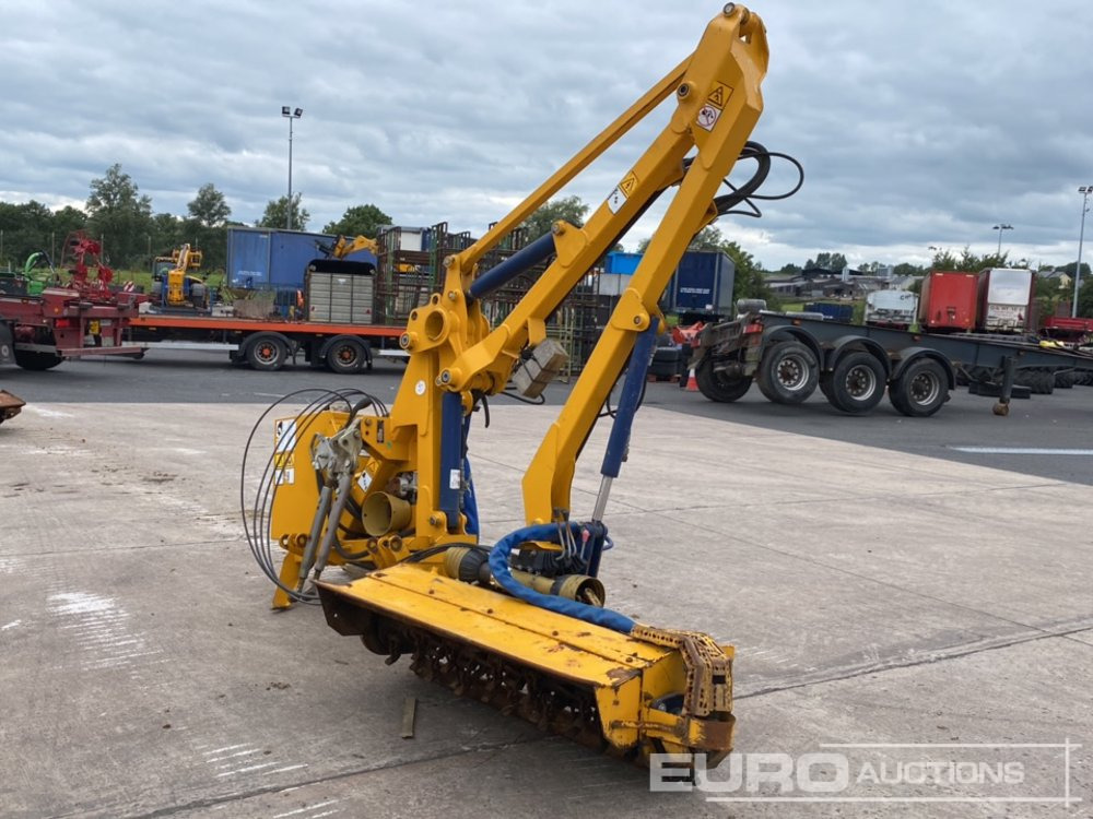 Bomford Turner Hedge Cutter - Machine agricole: photos 4 Bomford Turner Hedge Cutter - Machine agricole: photos 4
