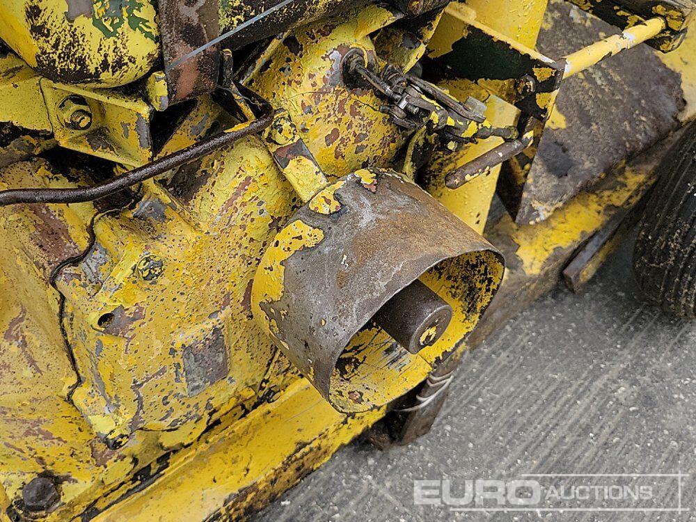 Machine agricole PTO Drive Table Saw: photos 13 Machine agricole PTO Drive Table Saw: photos 13