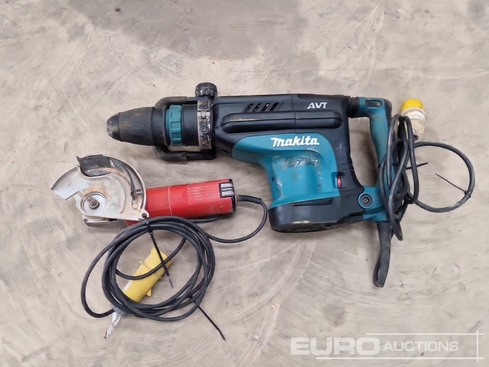 Makita HM1213C 110 Volt Breaker, Milwaukee WCE30 110 Volt Wall Chaser (2 of) - Matériel de chantier: photos 2 Makita HM1213C 110 Volt Breaker, Milwaukee WCE30 110 Volt Wall Chaser (2 of) - Matériel de chantier: photos 2