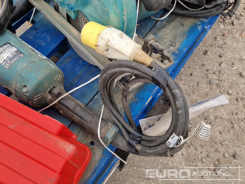 Matériel de chantier Makkta 110Volt Circular Saw (2 of), Makita GA9020 110Volt Angle Grinder, Hilti TE 300 110Volt Hammer Drill: photos 13