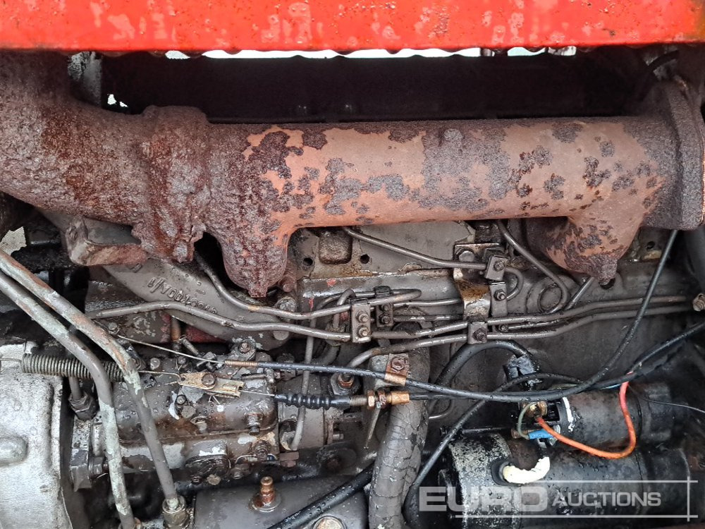 Tracteur agricole Massey Ferguson 698: photos 14