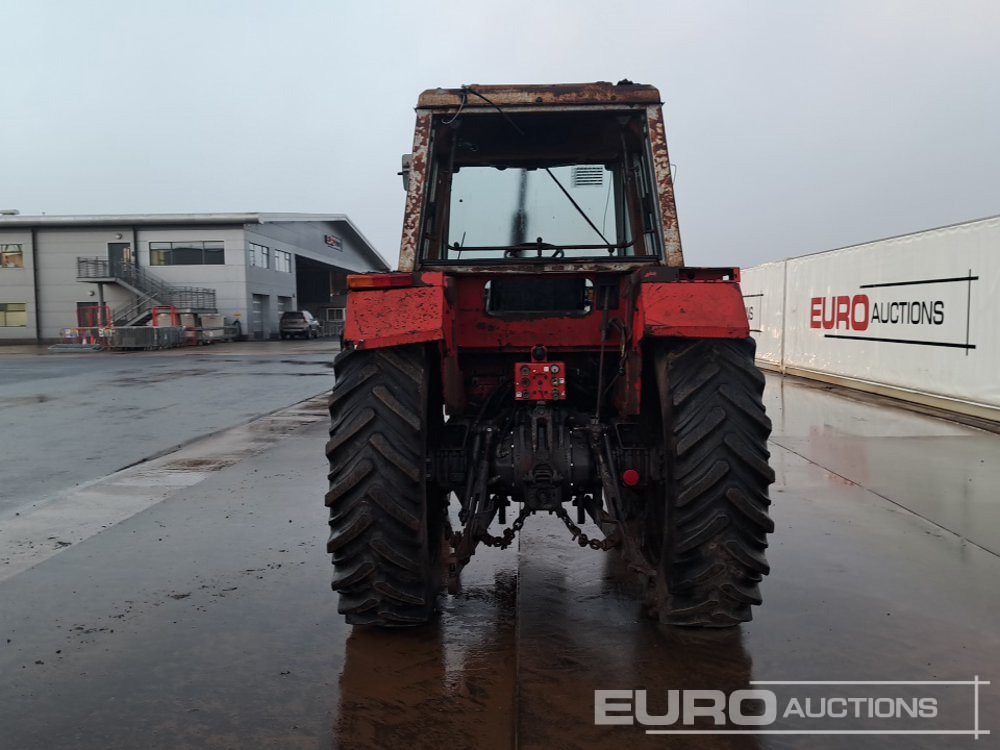 Massey Ferguson 698 - Tracteur agricole: photos 4 Massey Ferguson 698 - Tracteur agricole: photos 4