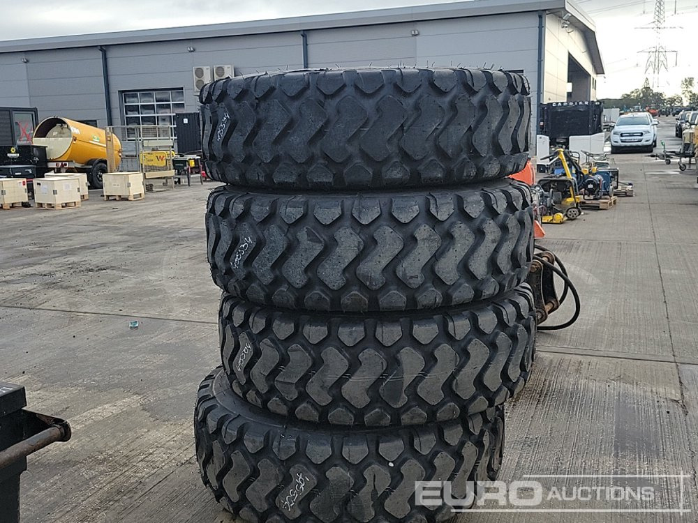 Michelin 15.5 R25 XHA Tyre & Rim (4 of) - Pneu: photos 4 Michelin 15.5 R25 XHA Tyre & Rim (4 of) - Pneu: photos 4