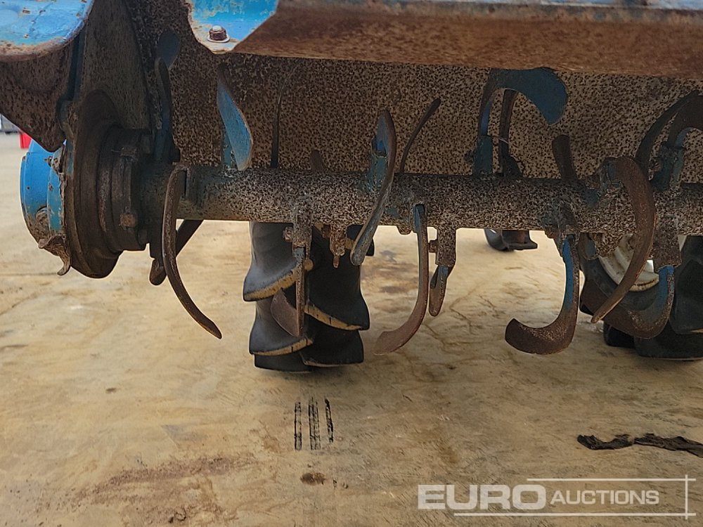 Micro tracteur Mitsubishi D2350: photos 20 Micro tracteur Mitsubishi D2350: photos 20
