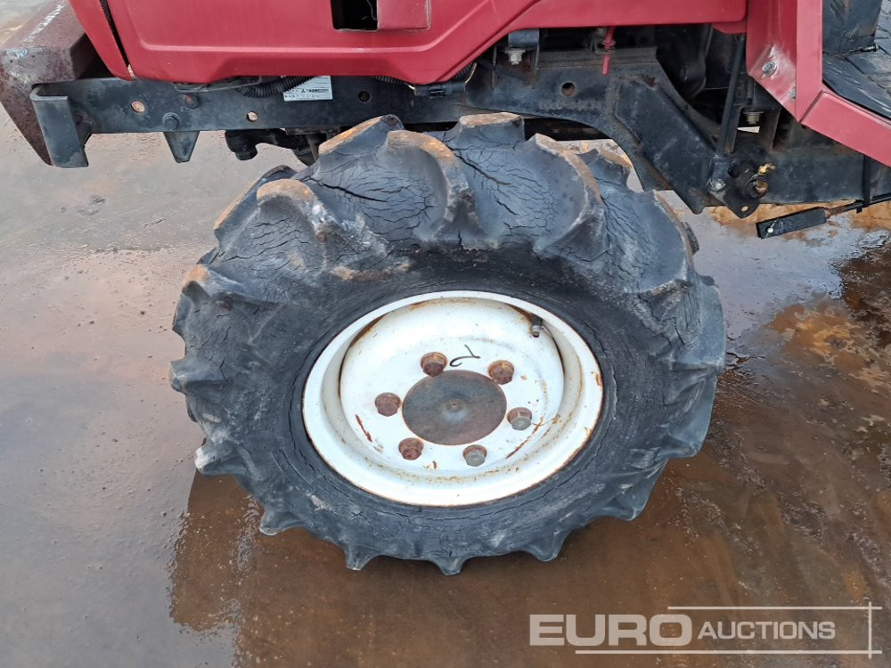 Mitsubishi MT185 - Micro tracteur: photos 5 Mitsubishi MT185 - Micro tracteur: photos 5