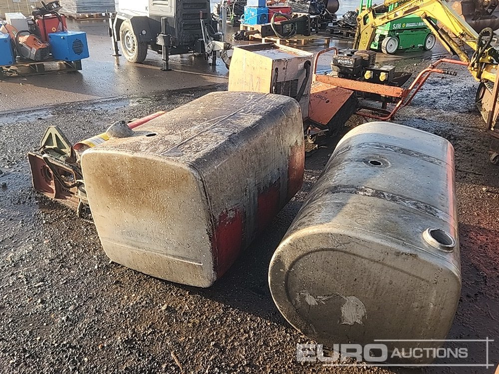 Pillar Drill, Space Heater, Aluminium Fuel Tanks (4 of) - Réchauffeur de construction: photos 3 Pillar Drill, Space Heater, Aluminium Fuel Tanks (4 of) - Réchauffeur de construction: photos 3