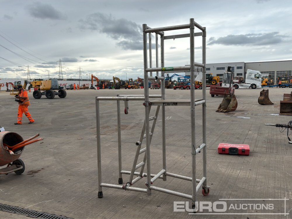 Portable Access Platform - Matériel de chantier: photos 5 Portable Access Platform - Matériel de chantier: photos 5