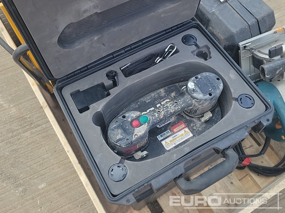 Matériel de chantier Probst FXAH120 Cordless Vacuum Lift (3 of), Makita 110 Volt Circular Saw, Makita Cordless Resipricating Saw, 415 Volt Masters Space Heater, 110 Volt Milwaukee Hammer Drill: photos 12