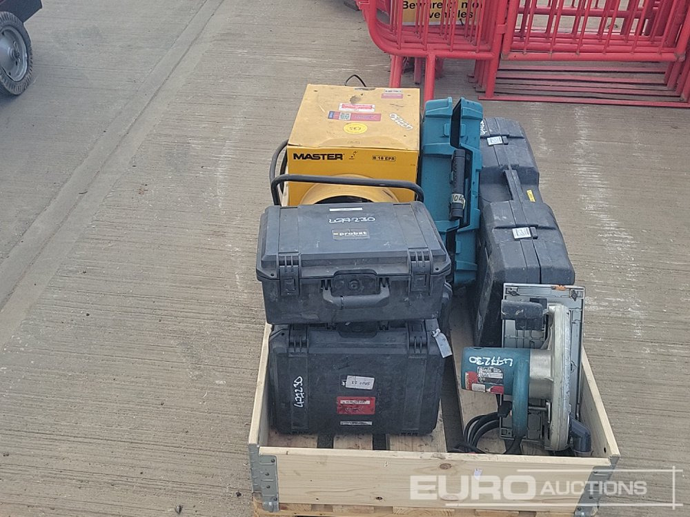 Matériel de chantier Probst FXAH120 Cordless Vacuum Lift (3 of), Makita 110 Volt Circular Saw, Makita Cordless Resipricating Saw, 415 Volt Masters Space Heater, 110 Volt Milwaukee Hammer Drill: photos 8