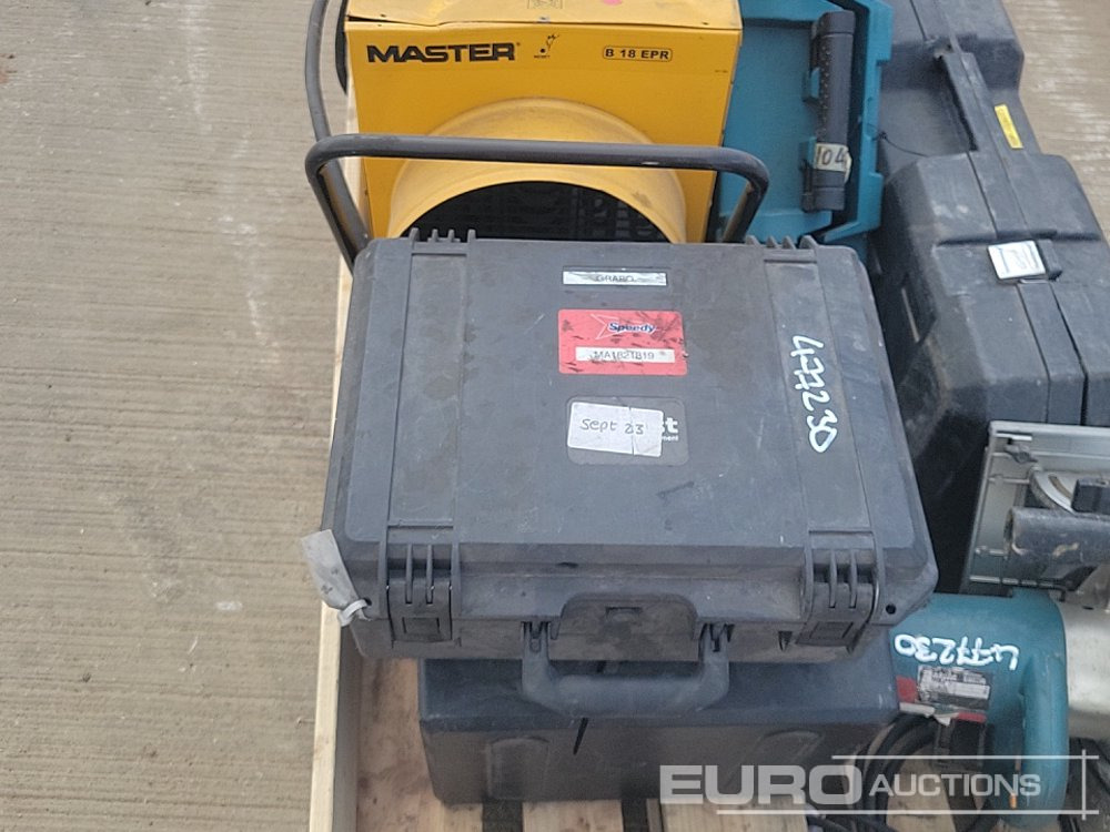 Matériel de chantier Probst FXAH120 Cordless Vacuum Lift (3 of), Makita 110 Volt Circular Saw, Makita Cordless Resipricating Saw, 415 Volt Masters Space Heater, 110 Volt Milwaukee Hammer Drill: photos 11