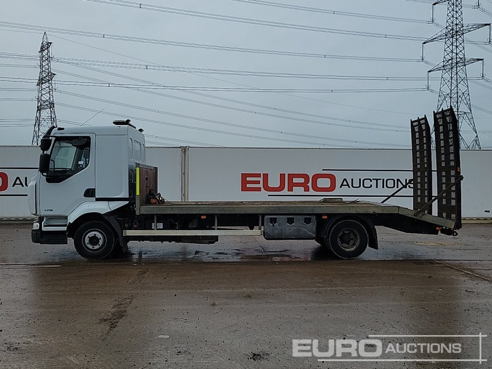 Renault 220 DXI - Camion plateau: photos 2 Renault 220 DXI - Camion plateau: photos 2