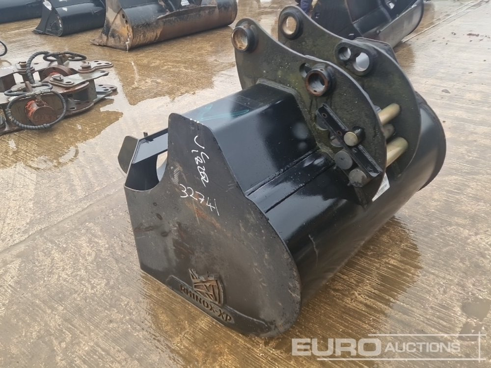 Rhinox Concreate Pouring Bucket - Godet: photos 3 Rhinox Concreate Pouring Bucket - Godet: photos 3