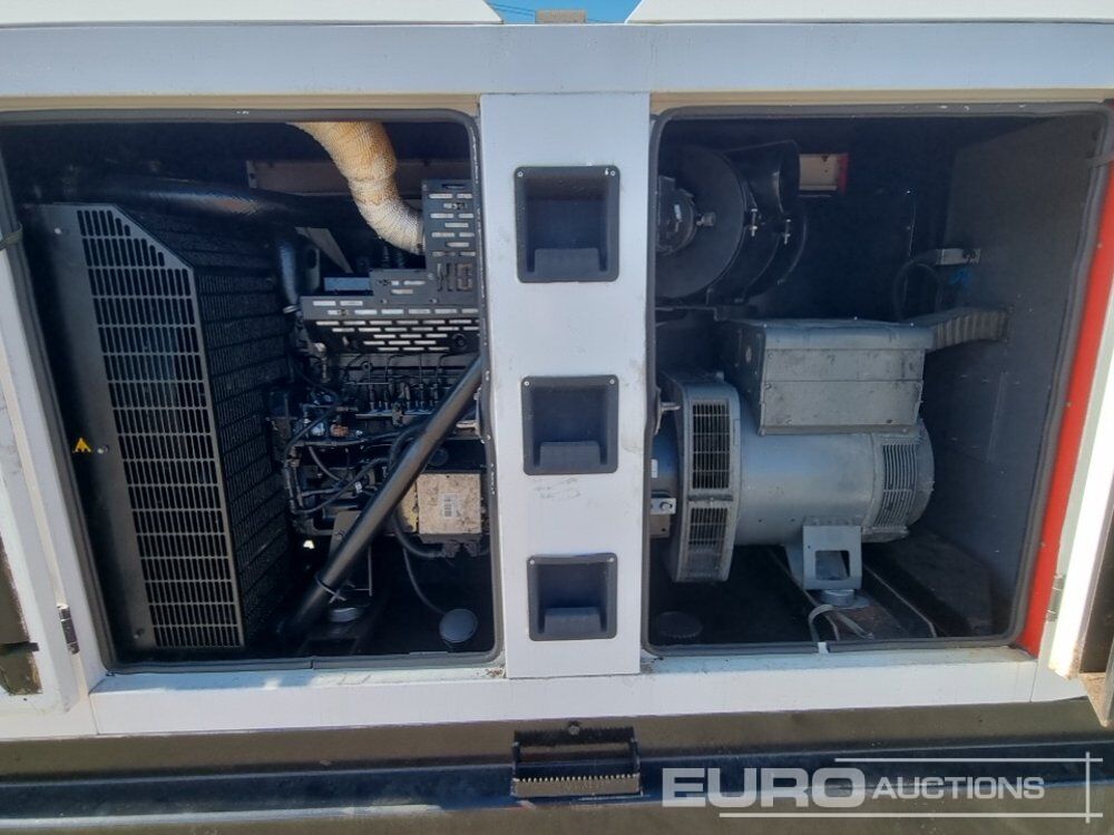 Groupe électrogène SDMO R220: photos 9