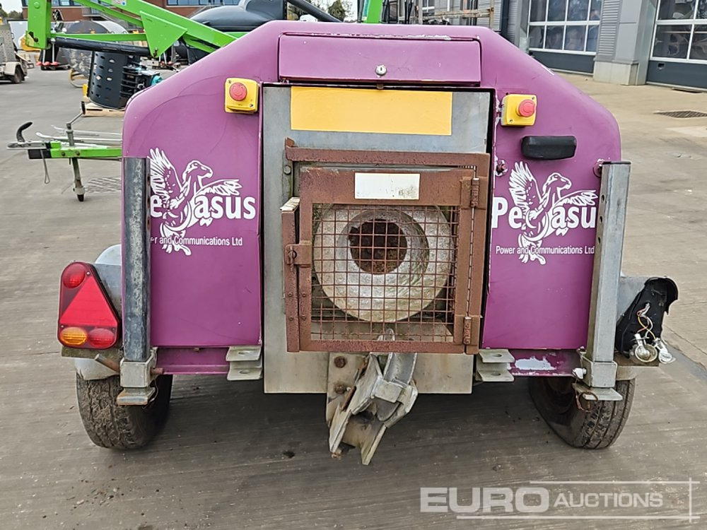 Seb International 3 Ton Capstan Single Axle Winch, FOCS Engine - Treuil: photos 4 Seb International 3 Ton Capstan Single Axle Winch, FOCS Engine - Treuil: photos 4