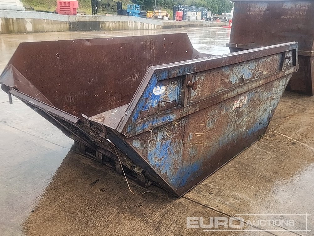 Steel Skip to suit Skip Loader Lorry - Benne à chaînes: photos 4 Steel Skip to suit Skip Loader Lorry - Benne à chaînes: photos 4