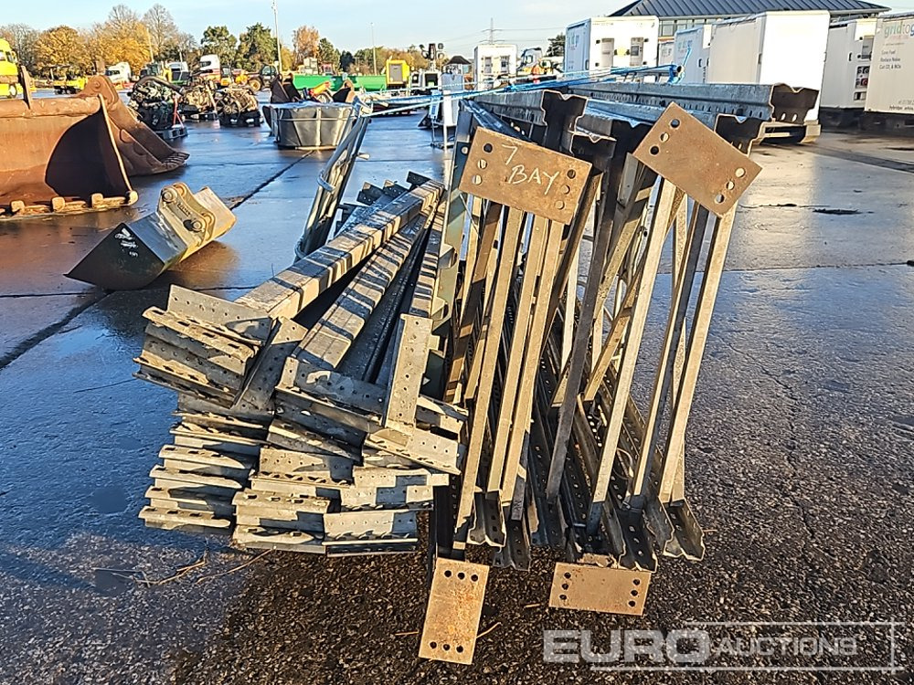 Stillage of Warehouse Racking - Rayonnage metallique: photos 2 Stillage of Warehouse Racking - Rayonnage metallique: photos 2