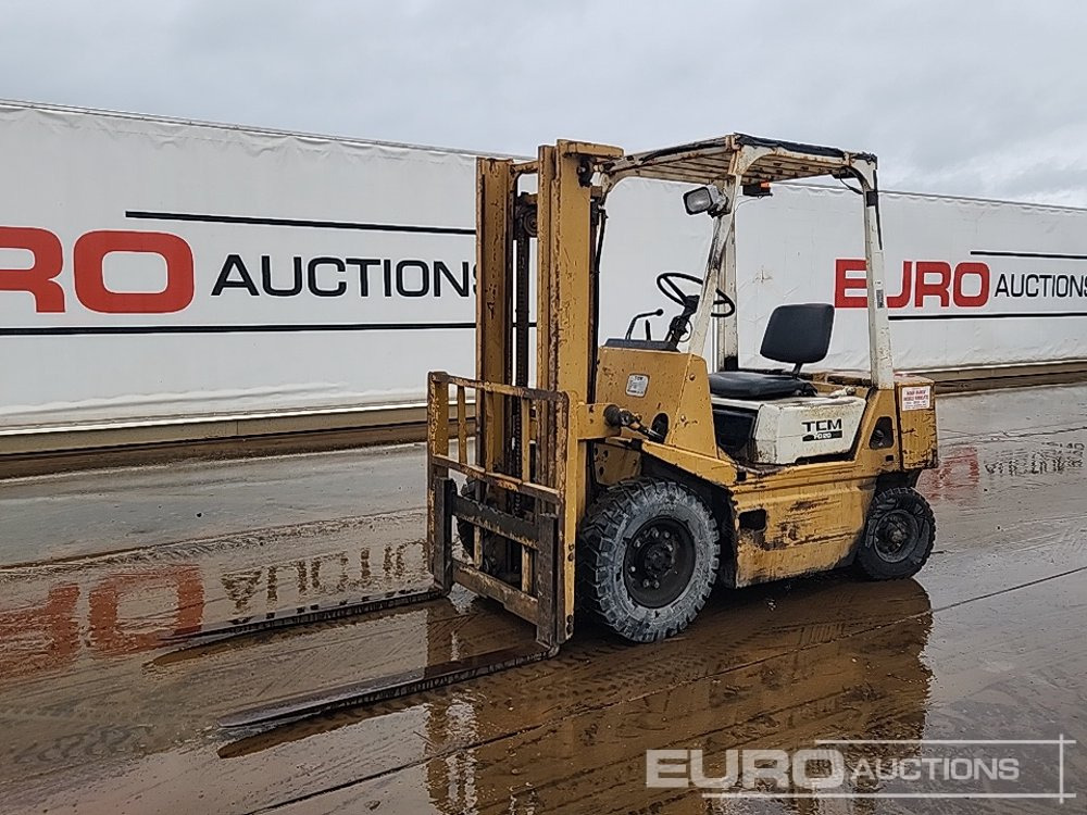 TCM FD20 - Chariot élévateur: photos 1 TCM FD20 - Chariot élévateur: photos 1