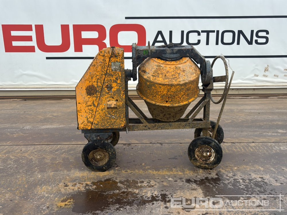 Terex Diesel Mixer, Yanmar Electric Start Engine - Bétonnière: photos 2 Terex Diesel Mixer, Yanmar Electric Start Engine - Bétonnière: photos 2