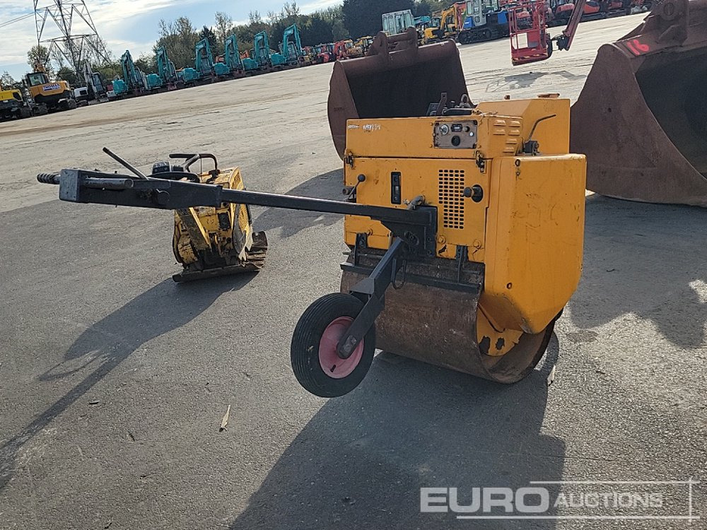 Terex Single Drum Vibrating Pedestrian Roller - Travaux routiers: photos 5 Terex Single Drum Vibrating Pedestrian Roller - Travaux routiers: photos 5