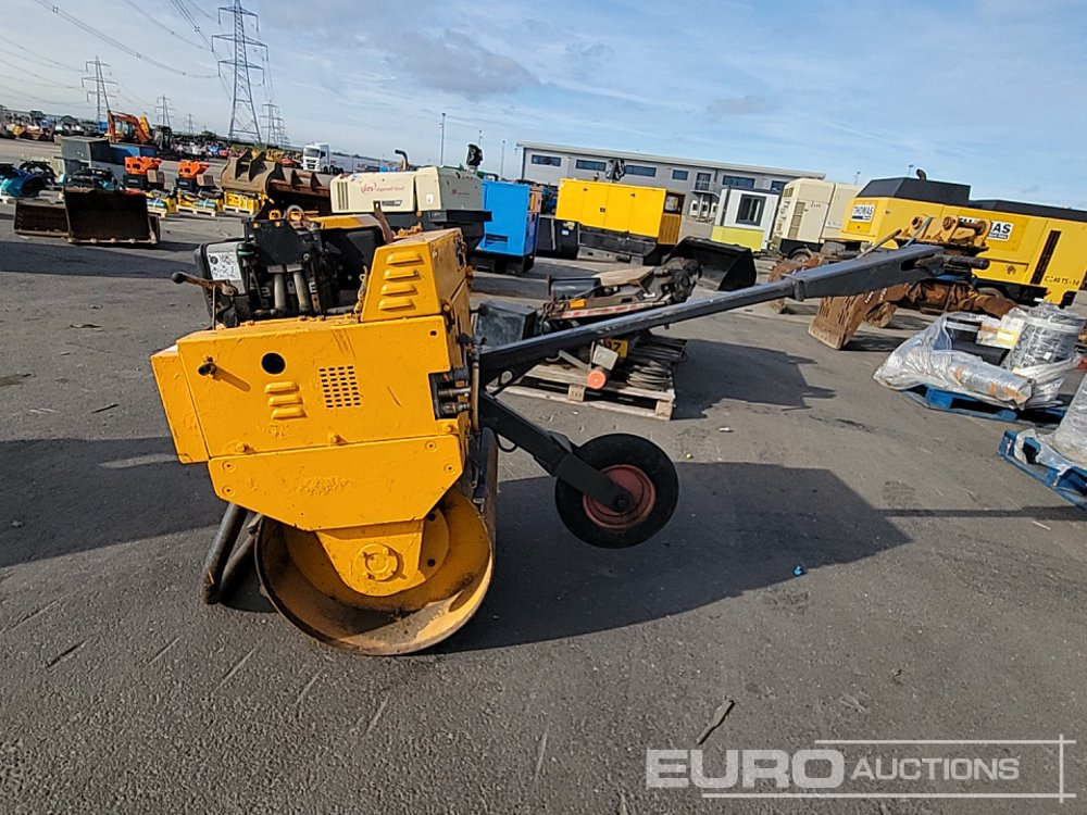 Terex Single Drum Vibrating Pedestrian Roller - Travaux routiers: photos 2 Terex Single Drum Vibrating Pedestrian Roller - Travaux routiers: photos 2