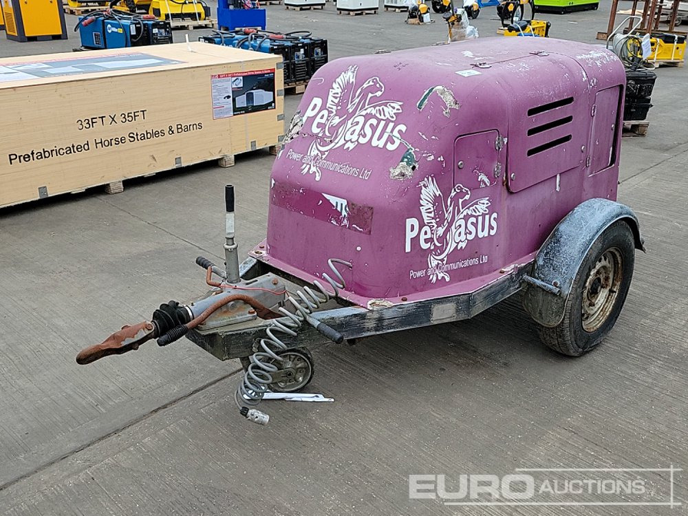 Thompson 2.6 Ton Capstan Single Axle Winch, Lister Petter Engine - Treuil: photos 1 Thompson 2.6 Ton Capstan Single Axle Winch, Lister Petter Engine - Treuil: photos 1