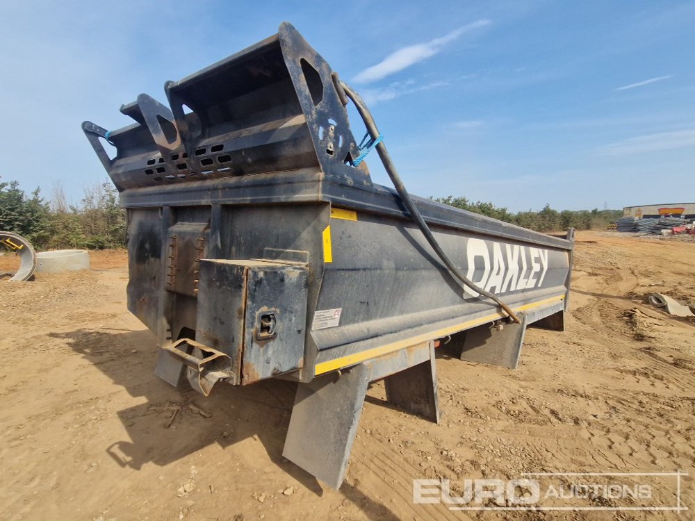 Tipper Body to Suit Lorry - Benne pour poids lourds: photos 1 Tipper Body to Suit Lorry - Benne pour poids lourds: photos 1